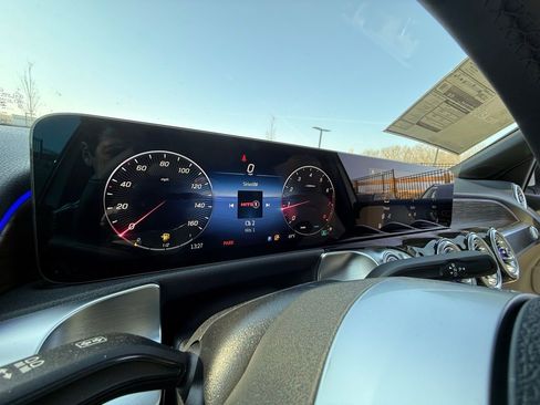 New 2026 Mercedes-Benz GLB 250 4MATIC image 24