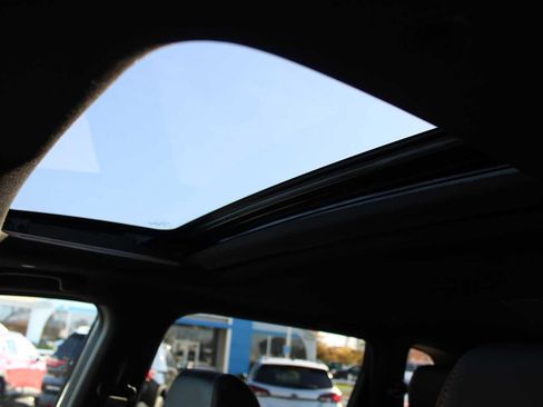 Used 2024 Honda CR-V Sport Touring image 10