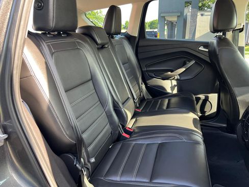 Used 2017 Ford Escape Titanium FWD image 27