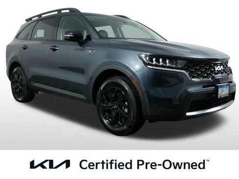 Certified 2022 Kia Sorento S AWD/4WD image 1