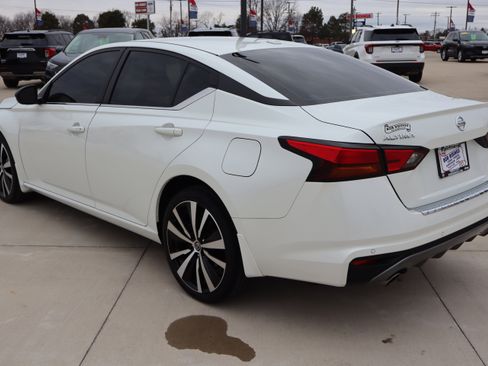 Used 2022 Nissan Altima 2.5 SR image 7