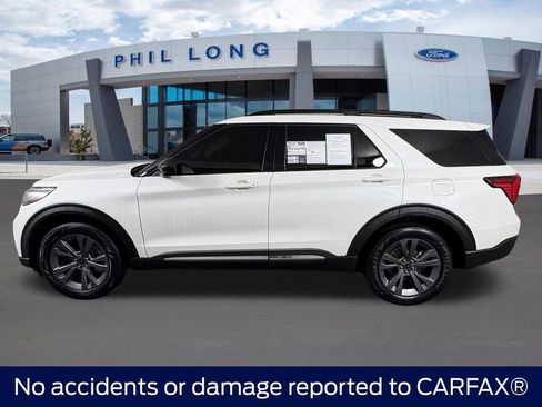Certified 2025 Ford Explorer Active w/ Active Comfort Package AWD/4WD image 2