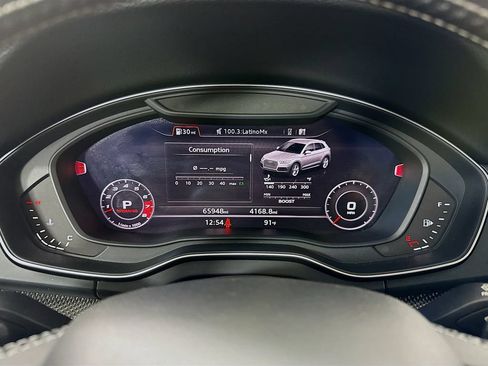Used 2020 Audi SQ5 Prestige w/ Prestige Package AWD/4WD image 34