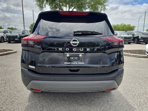 Certified 2023 Nissan Rogue S image 6
