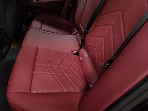 Used 2025 BMW i5 xDrive40 w/ M Sport Package image 24