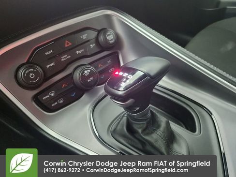 Used 2022 Dodge Challenger R/T image 27
