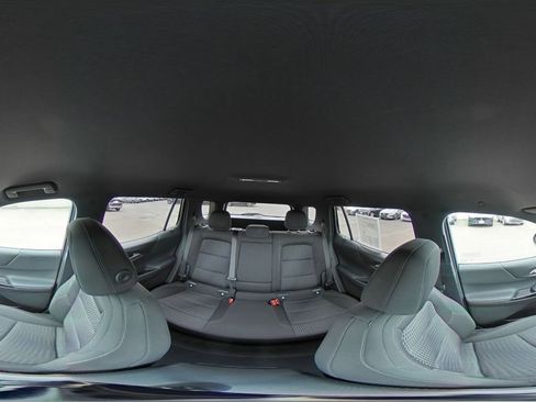 Used 2025 Chevrolet Equinox LT image 43