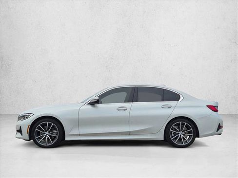 Used 2019 BMW 330i Sedan w/ Convenience Package RWD image 9