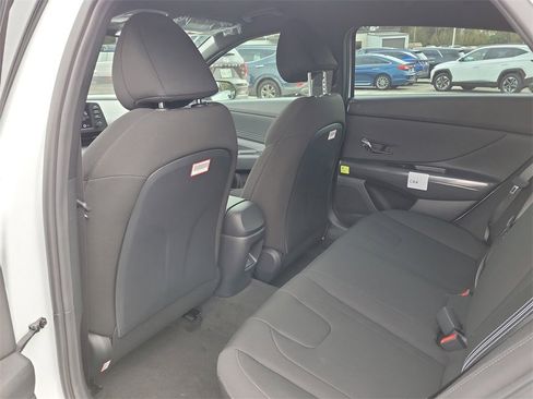 New 2026 Hyundai Elantra Sport image 10