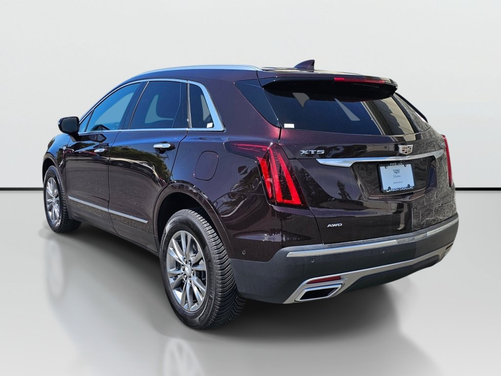 Used 2021 Cadillac XT5 Premium Luxury AWD/4WD image 4