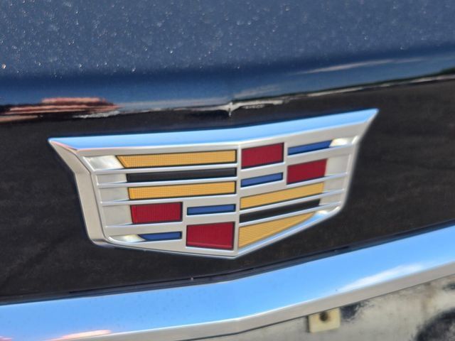 Used 2018 Cadillac XT5 Luxury w/ Driver Awareness Package FWD image 19