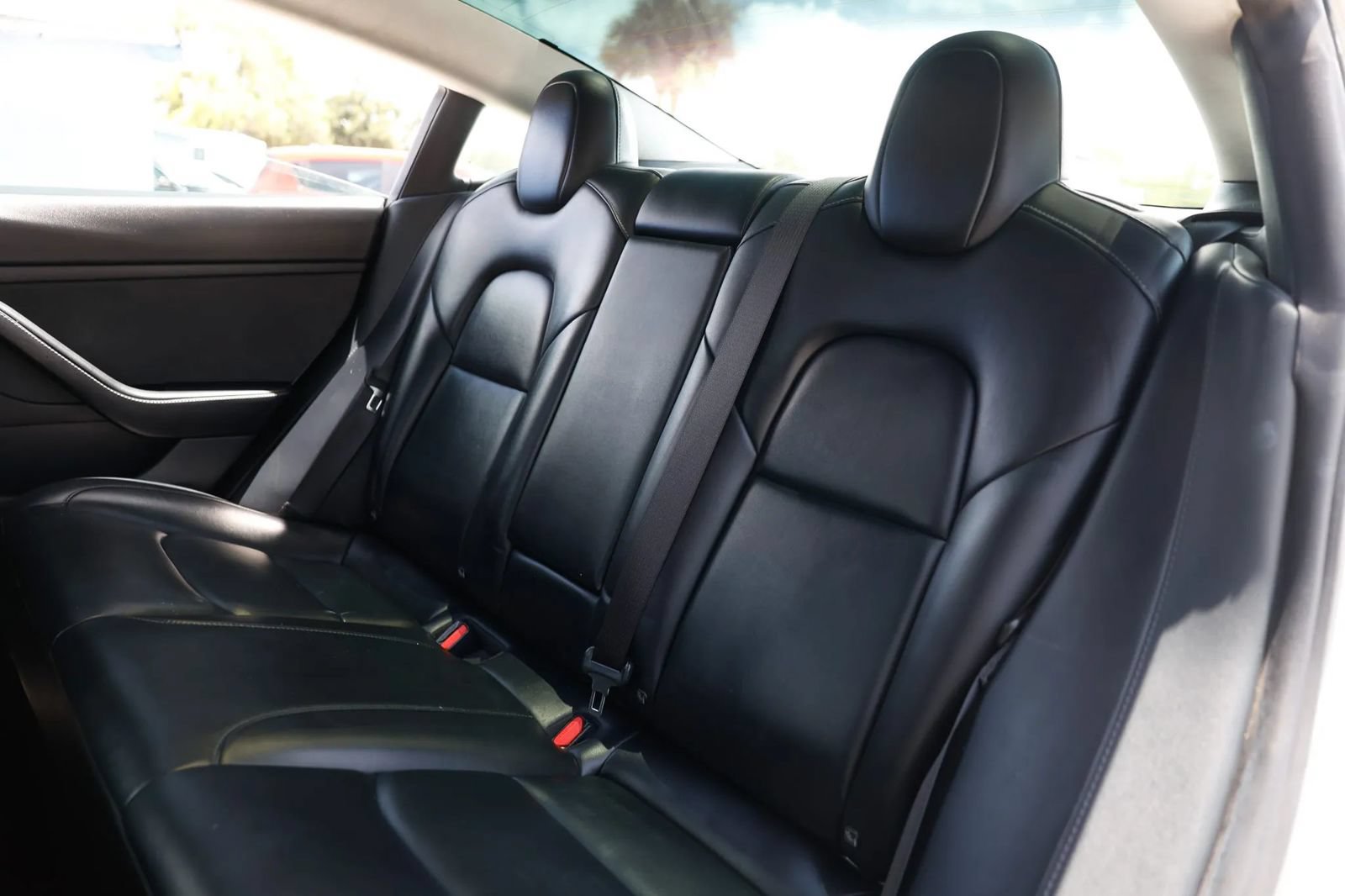 Used 2021 Tesla Model 3 Standard Range Plus RWD image 19
