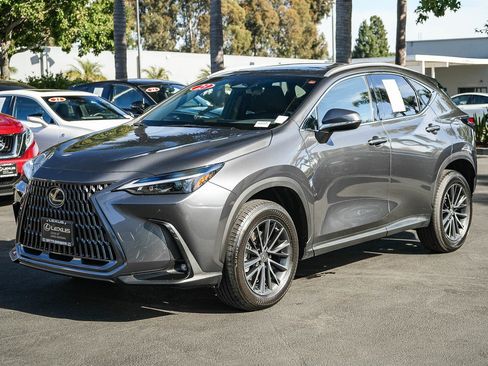 Used 2023 Lexus NX 350 AWD image 3