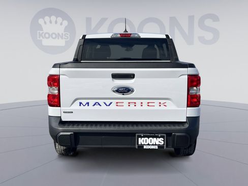 Used 2023 Ford Maverick XL image 5