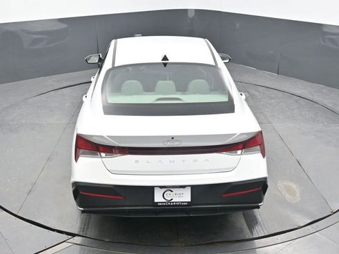 Used 2024 Hyundai Elantra SEL image 49