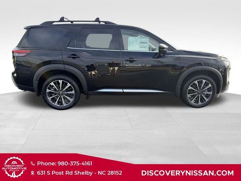 New 2026 Nissan Pathfinder Platinum image 6