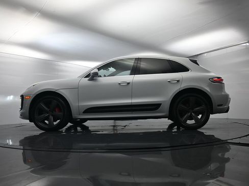 Used 2025 Porsche Macan S image 46