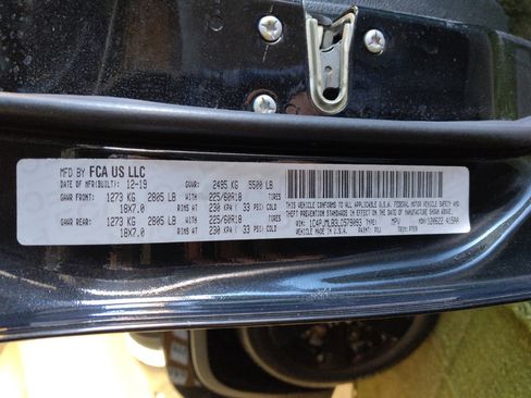 Used 2020 Jeep Cherokee Latitude Plus image 33