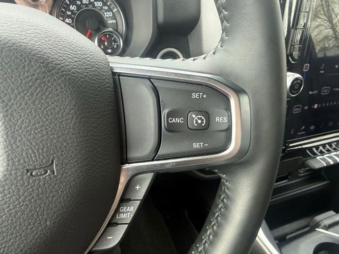 Used 2024 RAM 1500 Big Horn AWD/4WD image 18