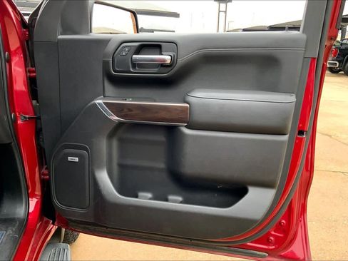 Used 2019 GMC Sierra 1500 SLT image 22