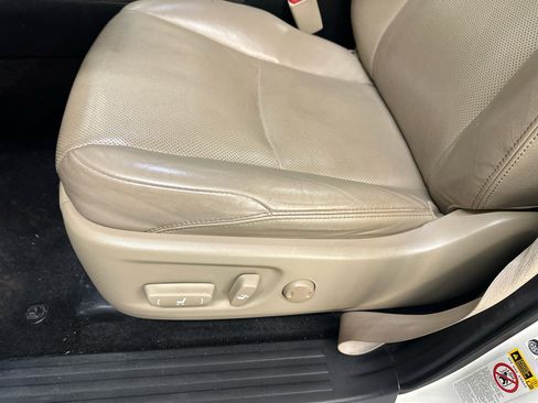 Used 2018 Toyota 4Runner Limited image 11