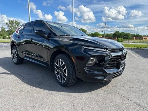 Used 2024 Chevrolet Blazer RS w/ Driver Confidence II Package AWD/4WD image 7