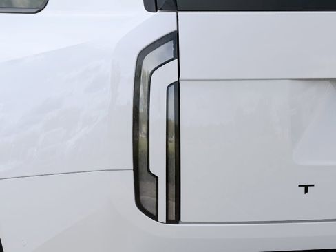 New 2027 Kia Telluride AWD image 11