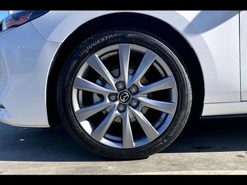 New 2026 MAZDA MAZDA3 2.5 S Sedan w/ Preferred Pkg image 40