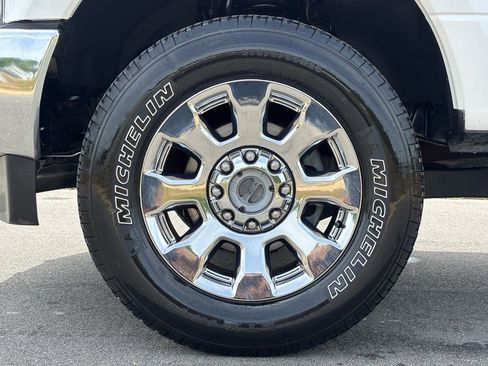 Used 2019 Ford F350 King Ranch w/ King Ranch Ultimate Package AWD/4WD image 15