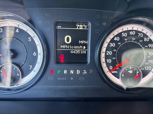 Used 2024 RAM 1500 Classic SLT AWD/4WD image 19