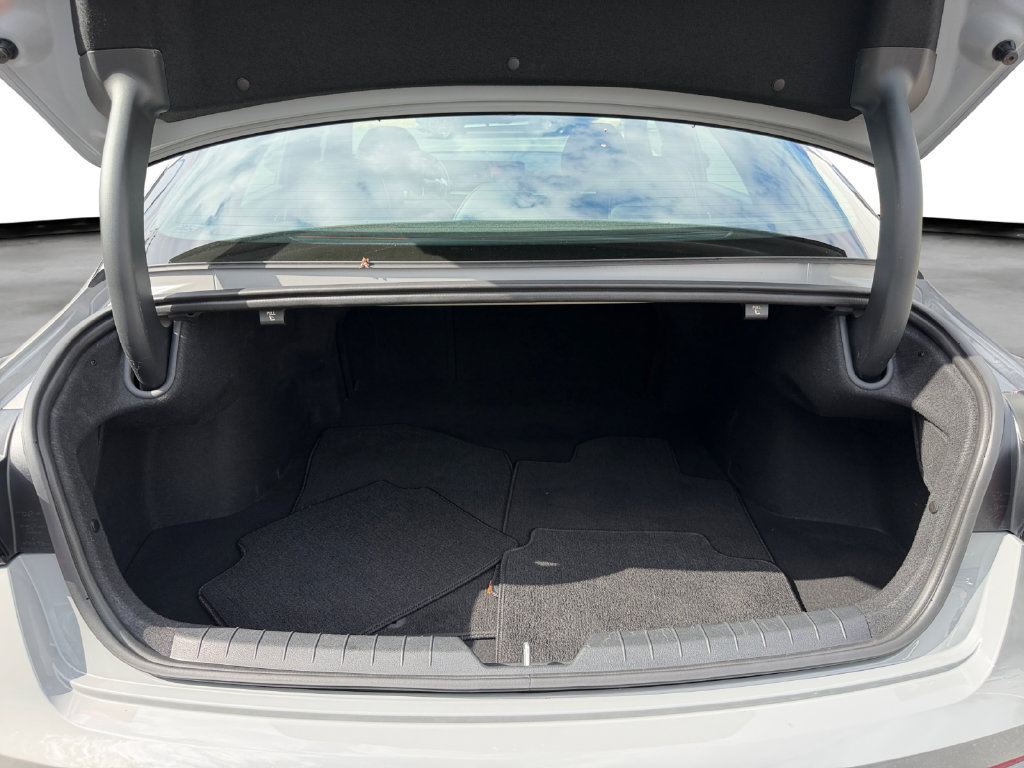 Certified 2025 Kia K5 GT FWD image 11