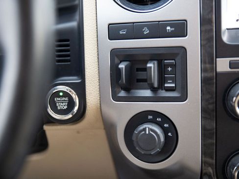 Used 2017 Ford Expedition Limited w/ Equipment Group 301A image 14