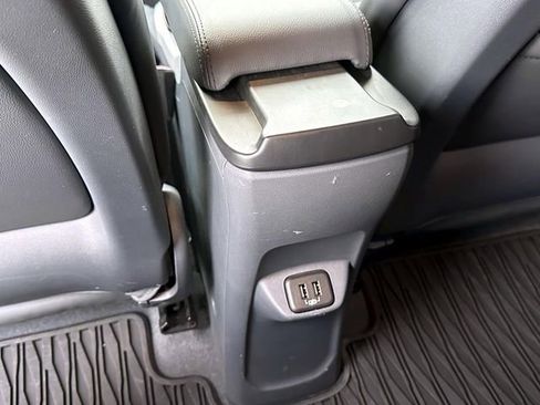 Used 2020 Chevrolet Bolt Premier w/ Infotainment Package image 12