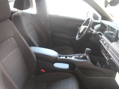 Used 2026 Honda HR-V Sport image 21