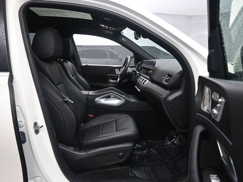 Used 2022 Mercedes-Benz GLS 450 4MATIC image 30