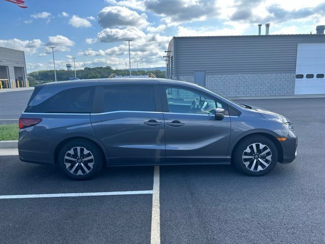 Used 2025 Honda Odyssey EX-L image 6
