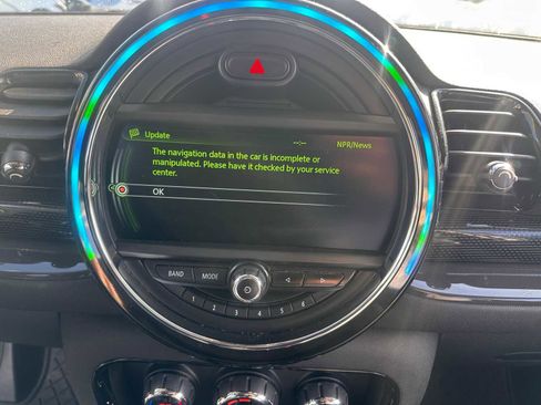 Used 2017 MINI Cooper Clubman S image 15