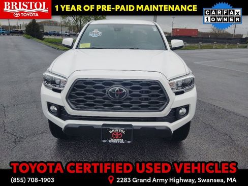 Certified 2023 Toyota Tacoma TRD Off-Road AWD/4WD image 2