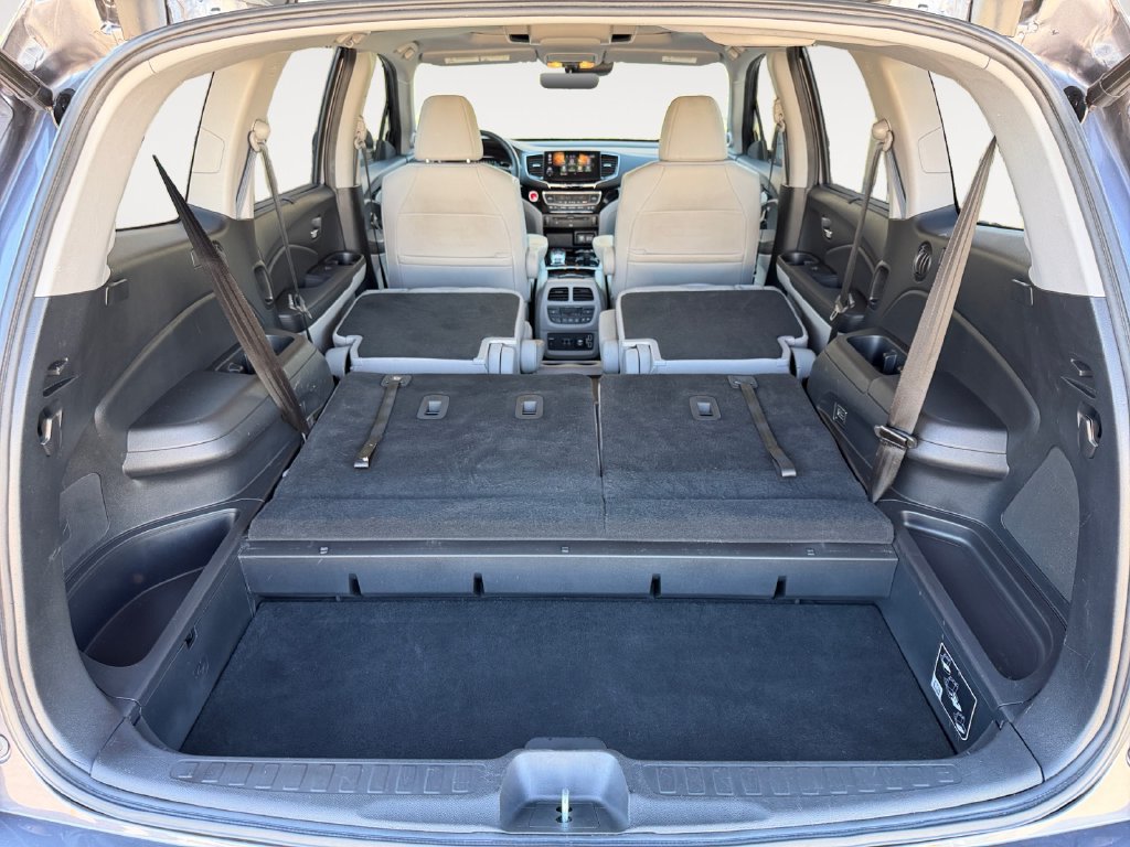 Used 2021 Honda Pilot Touring image 23