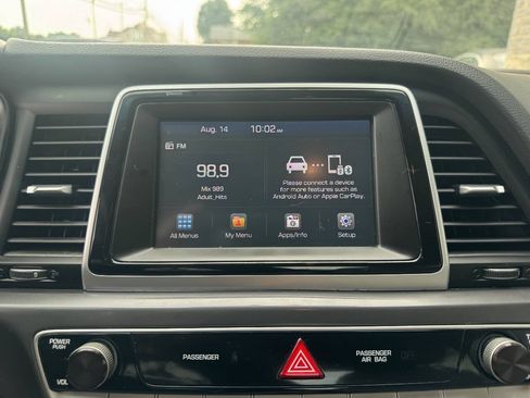 Used 2018 Hyundai Sonata SE FWD image 26