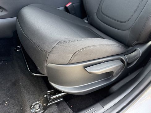 New 2026 Hyundai Tucson SE FWD image 11