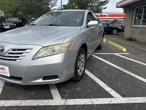 Used 2007 Toyota Camry LE FWD image 13