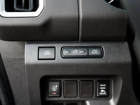 New 2025 Nissan Frontier SV w/ SV Convenience Package image 21