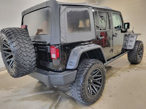 Used 2016 Jeep Wrangler Unlimited Sport w/ Quick Order Package 24S AWD/4WD image 9
