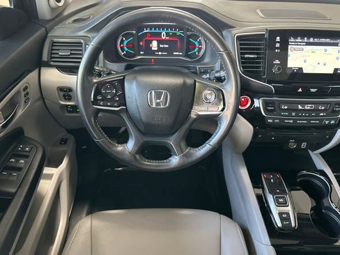 Used 2019 Honda Pilot Touring image 15