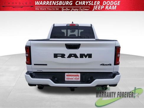New 2026 RAM 1500 Big Horn AWD/4WD image 5