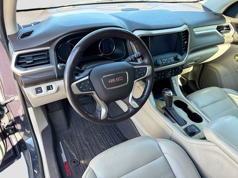 Used 2018 GMC Acadia Denali w/ Technology Package AWD/4WD image 11