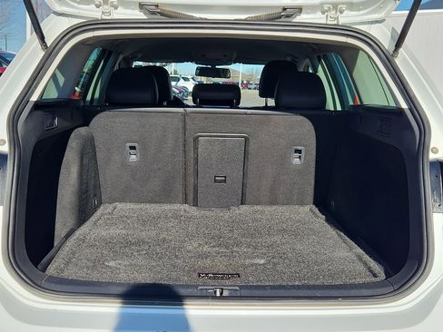 Used 2017 Volkswagen Golf Alltrack SEL image 13