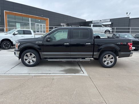 Used 2018 Ford F150 XLT w/ Equipment Group 302A Luxury image 2