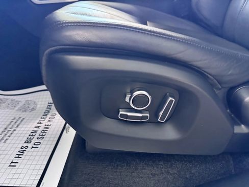 Used 2016 Land Rover Range Rover Supercharged image 11